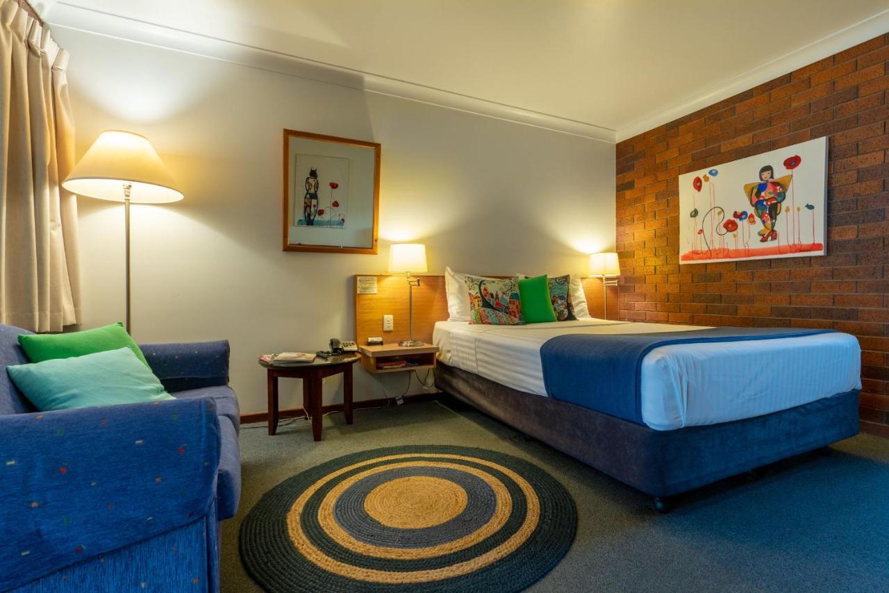 Country Pathfinder Motor Inn Dalby Εξωτερικό φωτογραφία