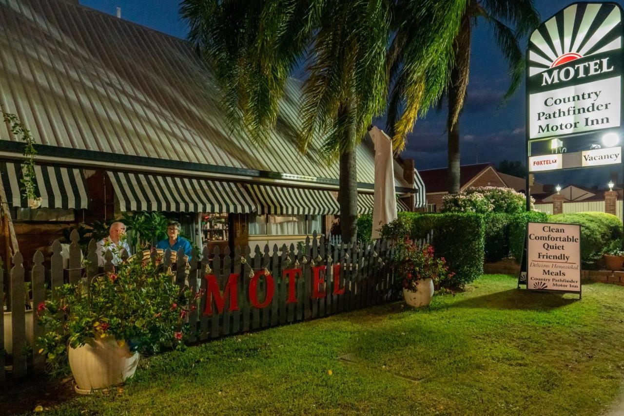 Country Pathfinder Motor Inn Dalby Εξωτερικό φωτογραφία