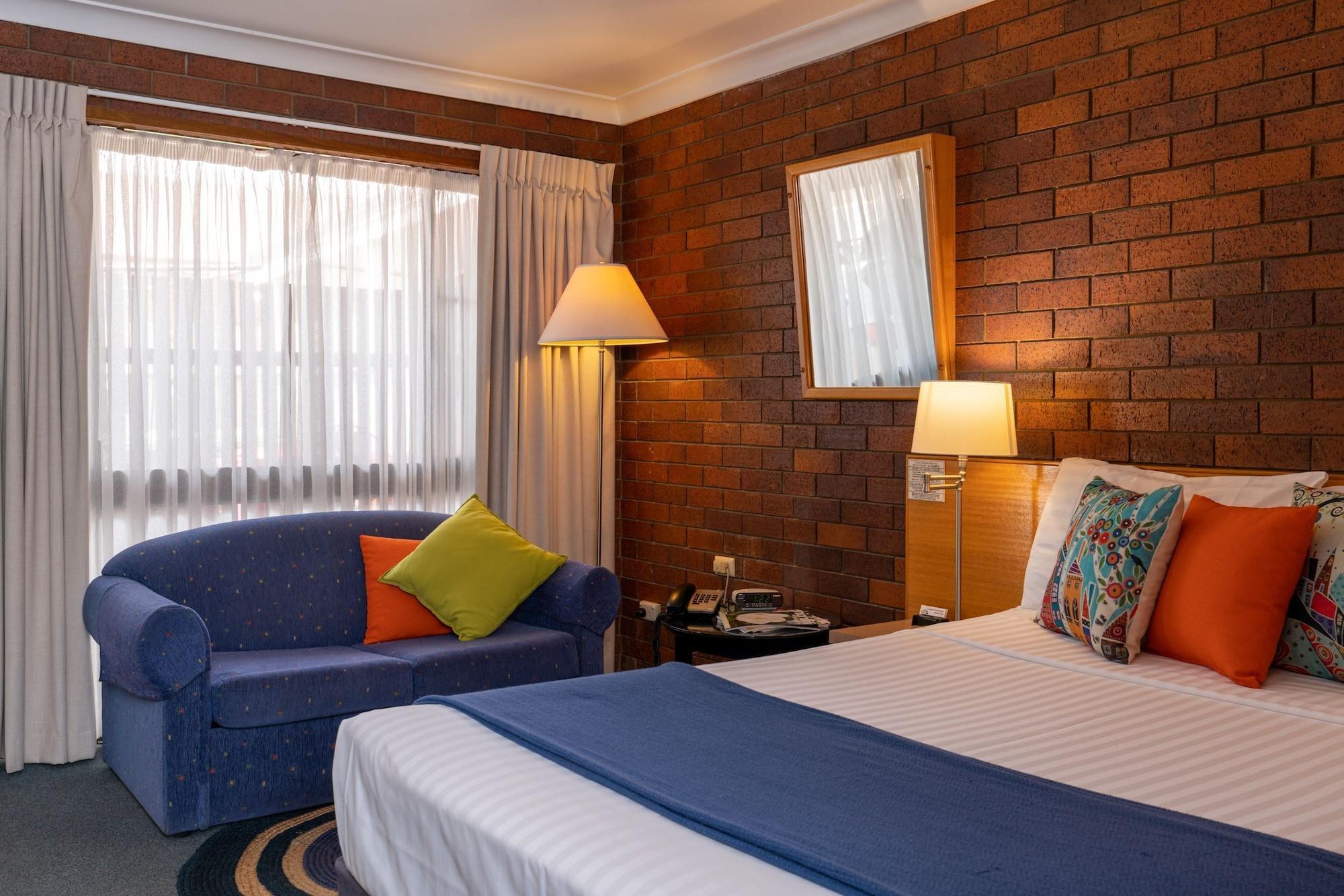 Country Pathfinder Motor Inn Dalby Εξωτερικό φωτογραφία