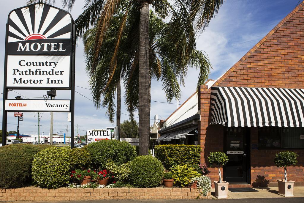 Country Pathfinder Motor Inn Dalby Εξωτερικό φωτογραφία